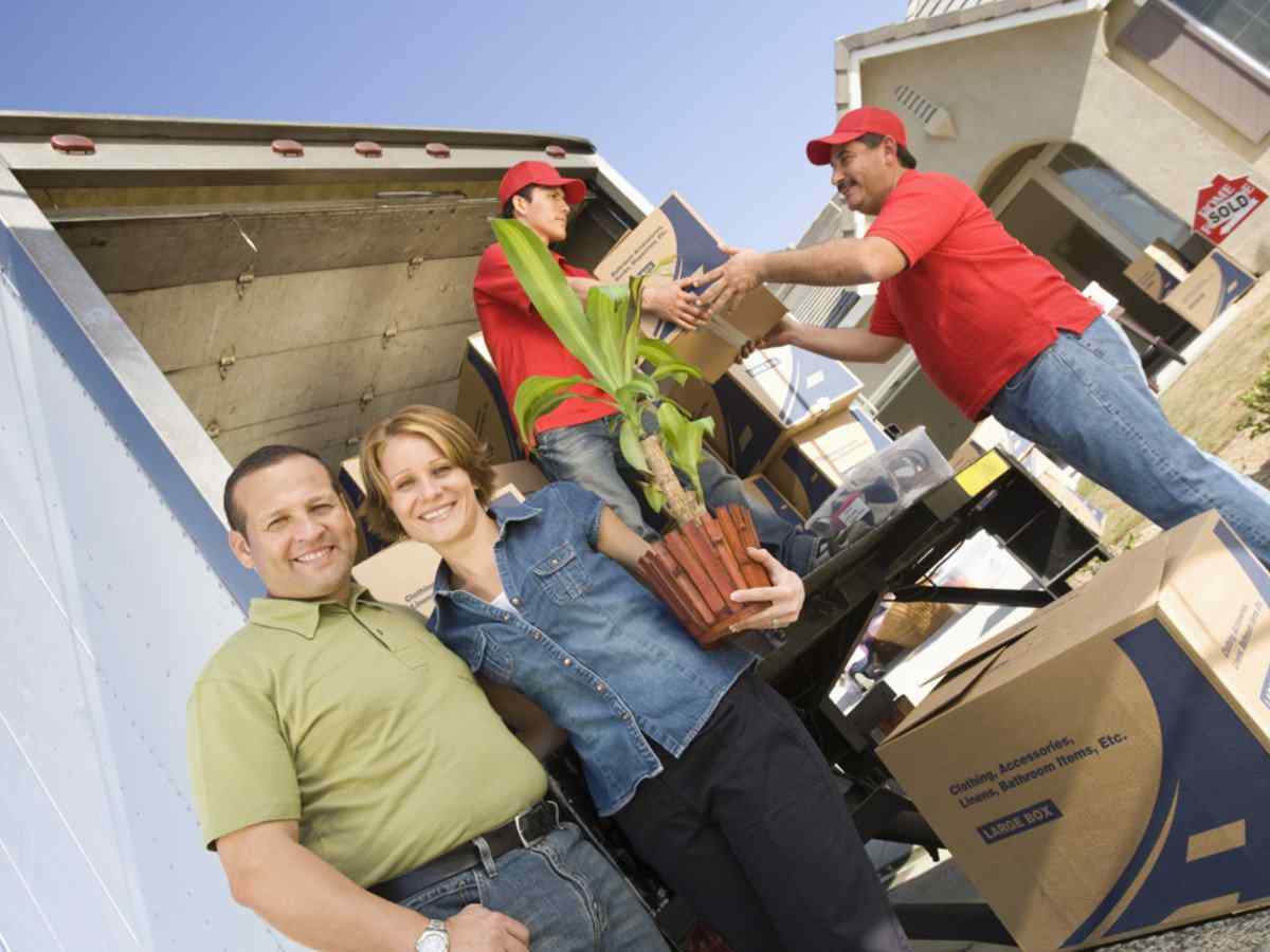 https://aktallogistics.com/wp-content/uploads/2017/07/inner_1_home_02.jpg
